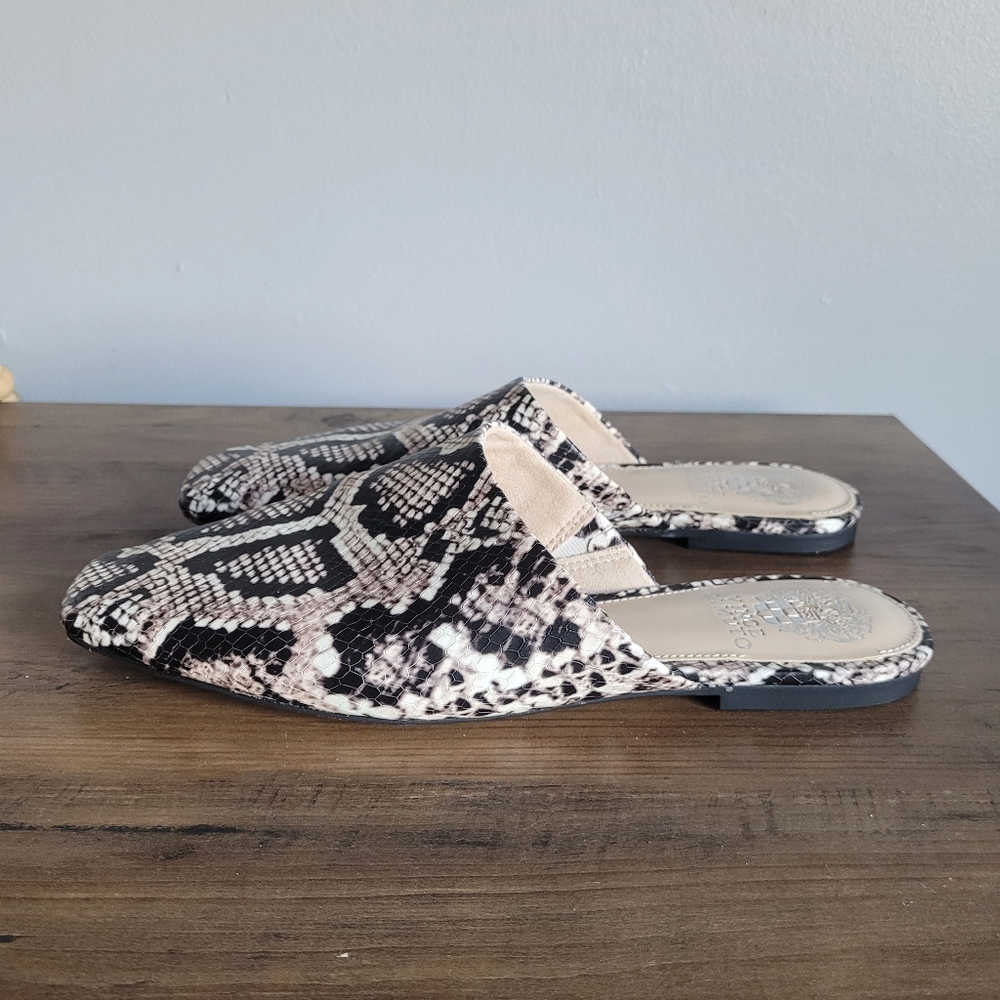 Vince Camuto Leather Snakeskin Print Mules Square Toe Slip On Sz 7.5